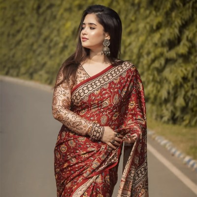 নিউ সিল্ক শাড়ী